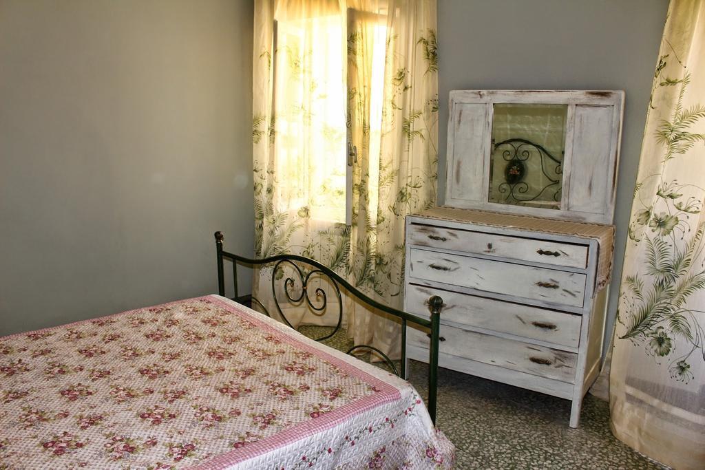 Montegrazie Apartment Imperia Δωμάτιο φωτογραφία