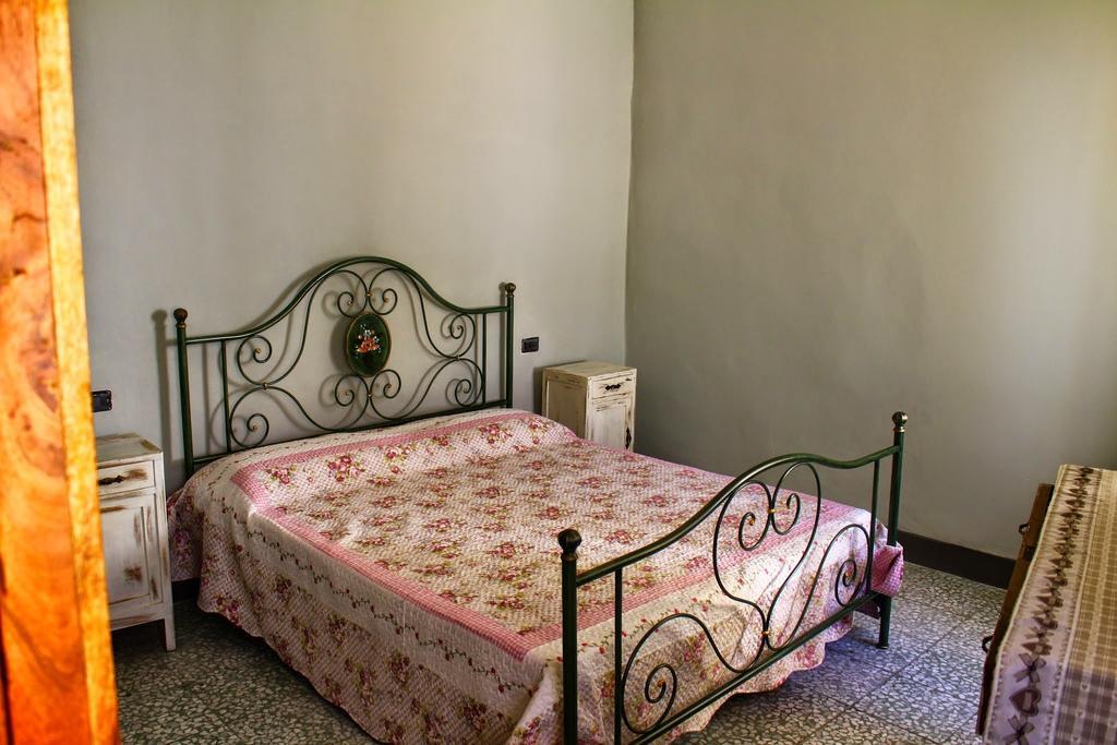 Montegrazie Apartment Imperia Δωμάτιο φωτογραφία