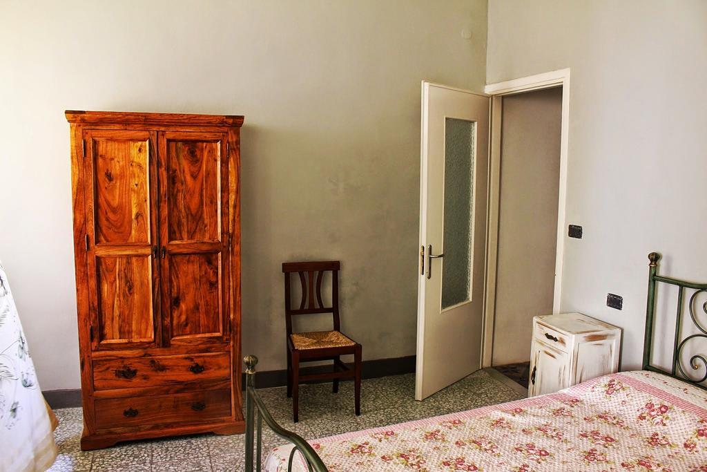 Montegrazie Apartment Imperia Δωμάτιο φωτογραφία